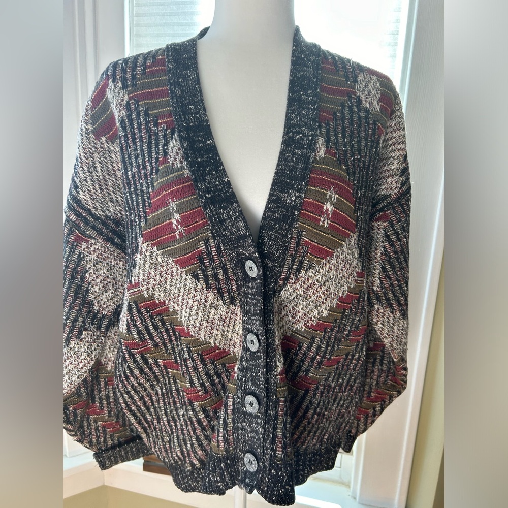 Vintage Winona Knits 80’s retro cardigan black burgundy Made in USA size large